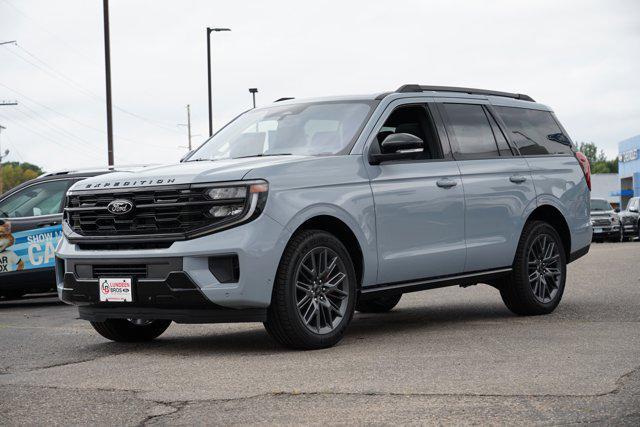 new 2025 Ford Expedition car, priced at $83,001