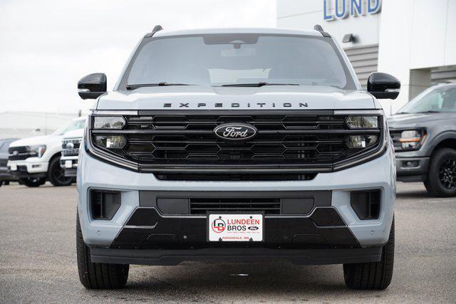 new 2025 Ford Expedition car, priced at $83,001