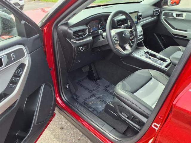 used 2024 Ford Explorer car, priced at $43,999