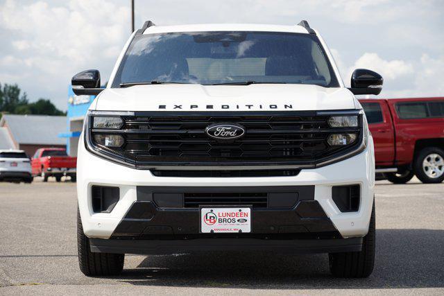 new 2025 Ford Expedition car, priced at $84,925