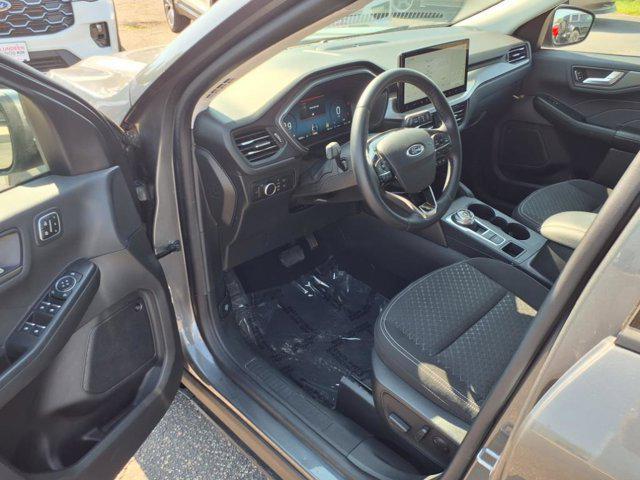 used 2023 Ford Escape car, priced at $24,613