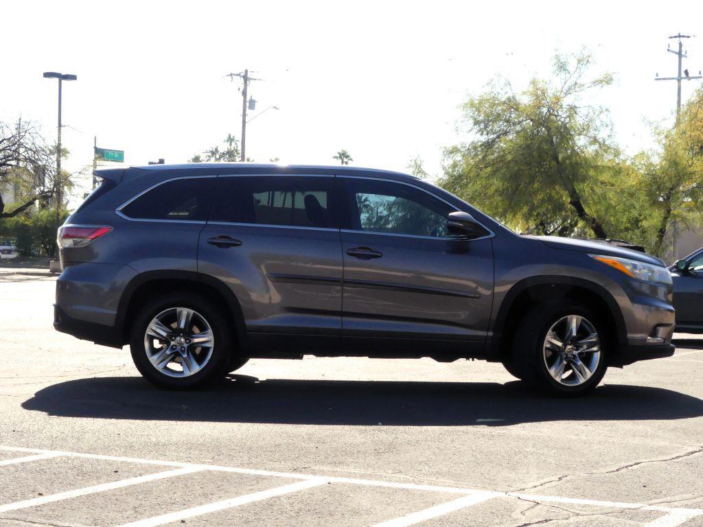 used 2014 Toyota Highlander car, priced at $14,750