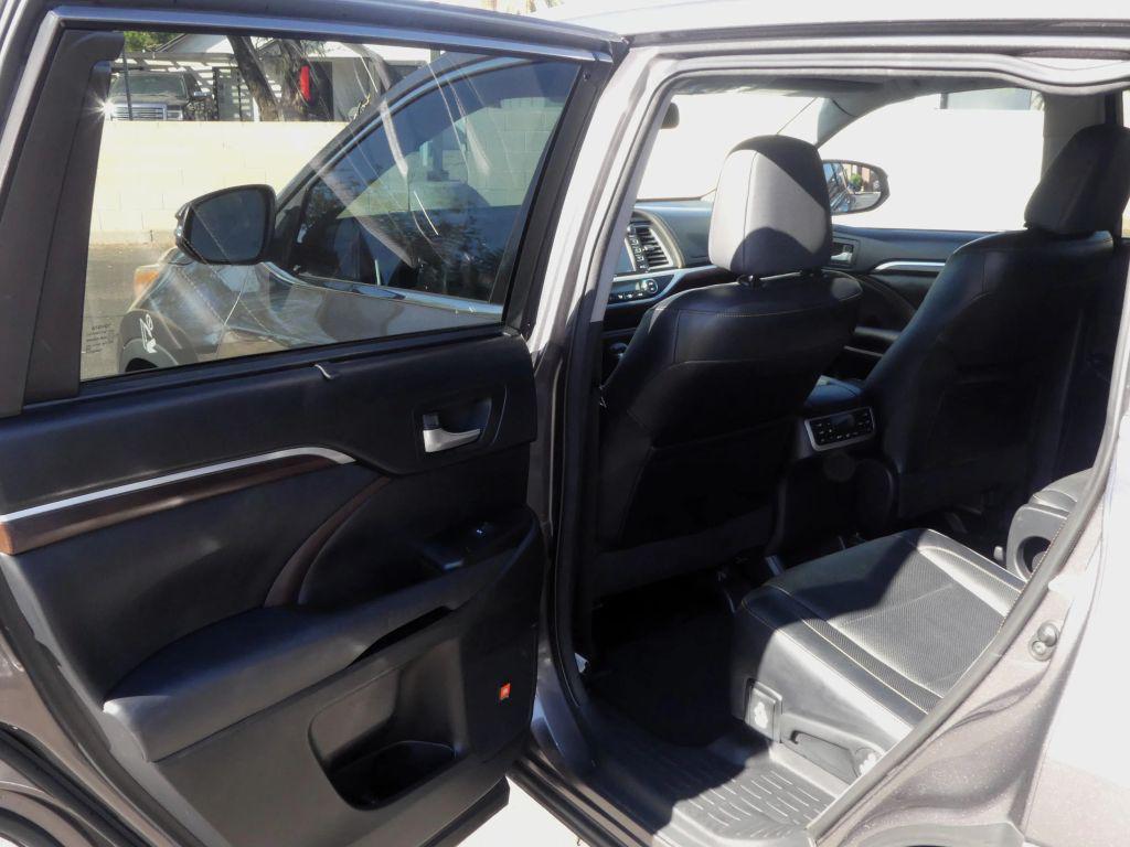 used 2014 Toyota Highlander car, priced at $14,750