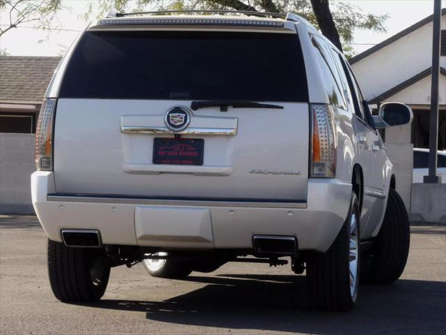 used 2014 Cadillac Escalade car, priced at $20,995