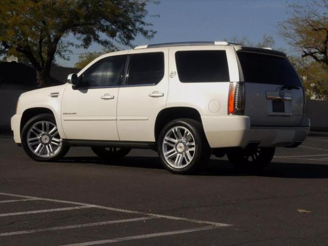 used 2014 Cadillac Escalade car, priced at $20,995