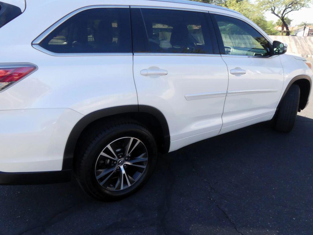 used 2016 Toyota Highlander car, priced at $15,995