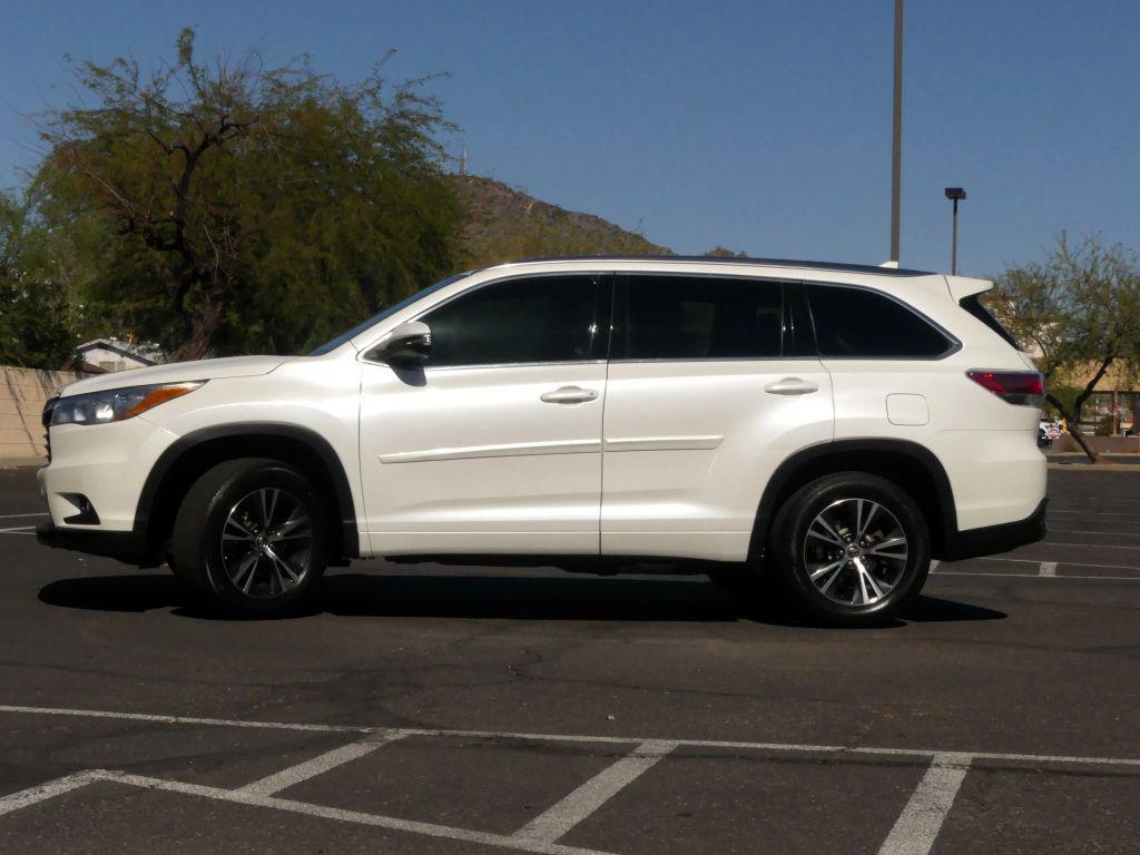 used 2016 Toyota Highlander car, priced at $15,995