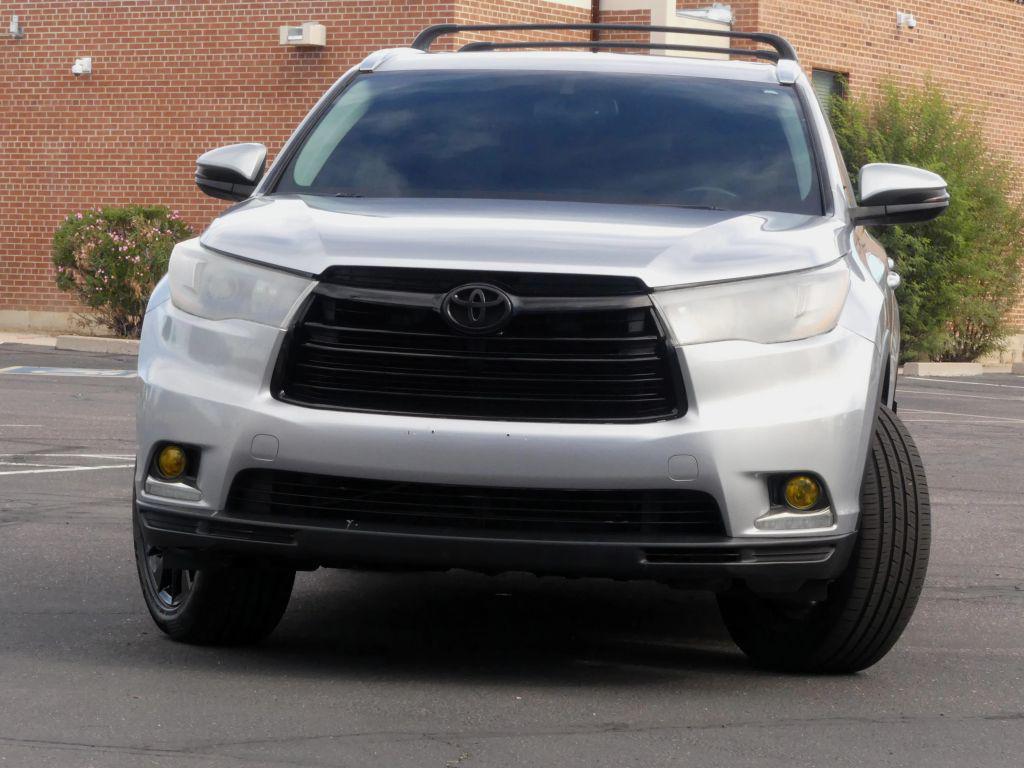 used 2016 Toyota Highlander car, priced at $16,995