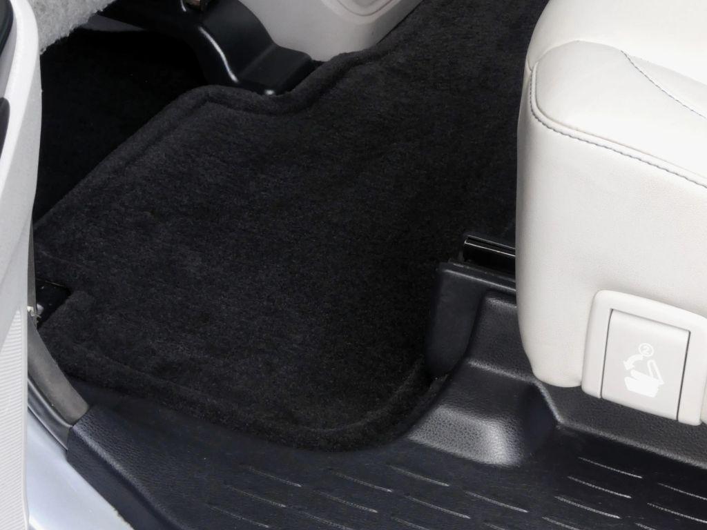 used 2016 Toyota Highlander car, priced at $16,995