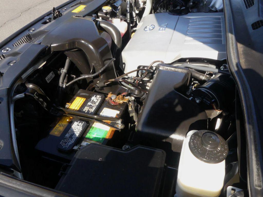 used 2012 Toyota Highlander car, priced at $13,995