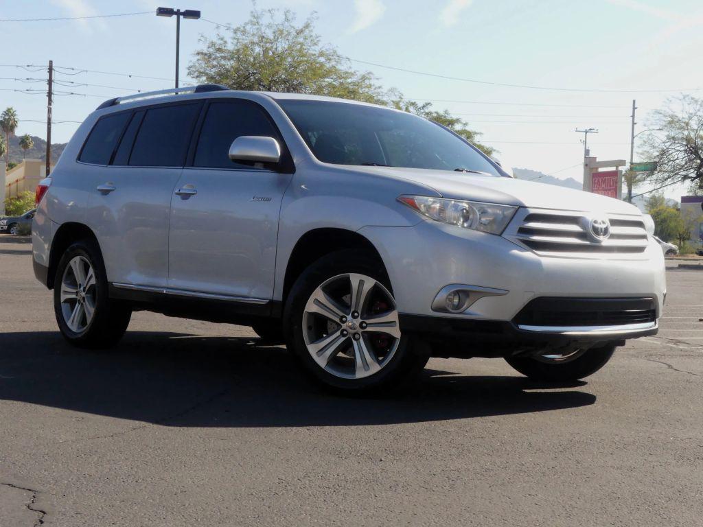 used 2012 Toyota Highlander car, priced at $13,995