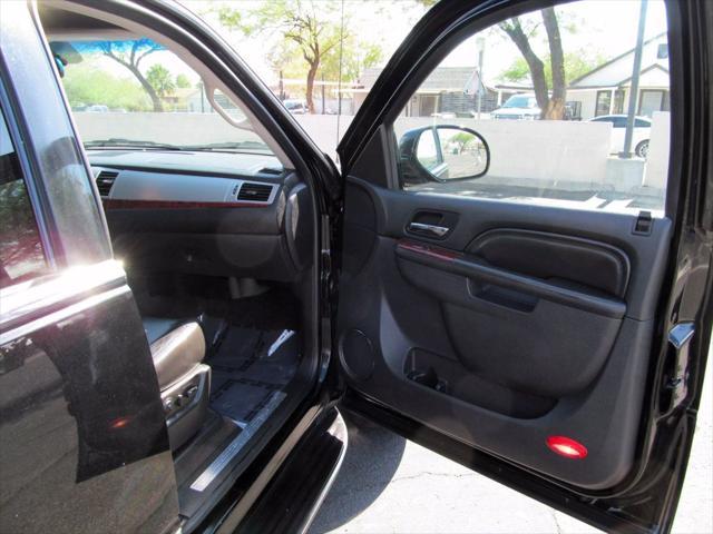 used 2011 Cadillac Escalade EXT car, priced at $19,495
