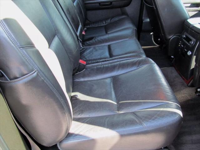 used 2011 Cadillac Escalade EXT car, priced at $19,495