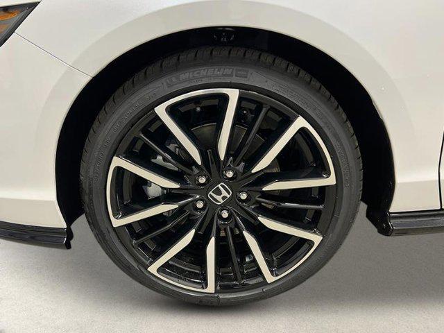 new 2025 Honda Accord Hybrid car, priced at $38,425