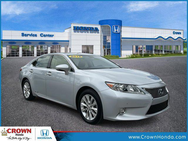 used 2015 Lexus ES 300h car, priced at $14,662