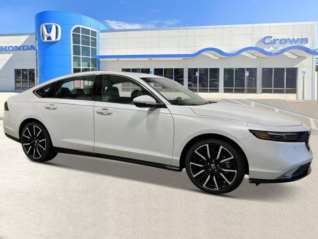new 2025 Honda Accord Hybrid car, priced at $40,024
