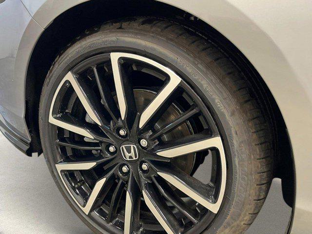 new 2025 Honda Accord Hybrid car, priced at $37,994