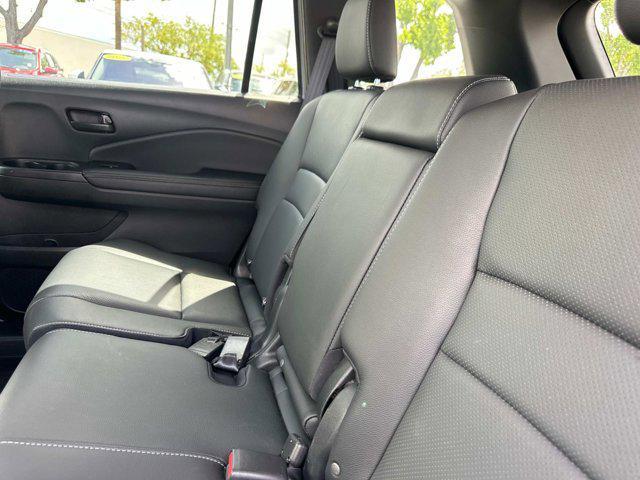 used 2022 Honda Passport car, priced at $27,000