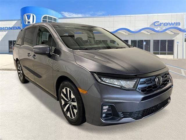 new 2025 Honda Odyssey car, priced at $43,670