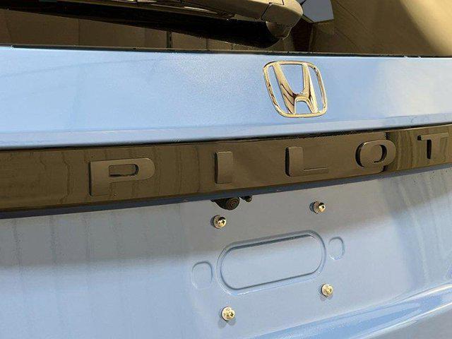 new 2025 Honda Pilot car, priced at $50,283
