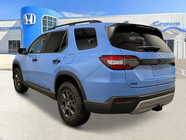 new 2025 Honda Pilot car, priced at $50,283