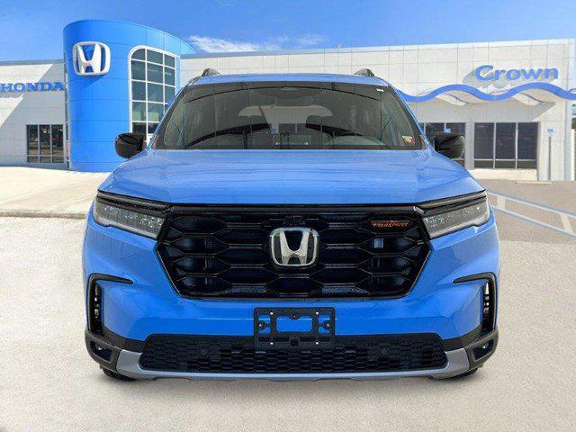 new 2025 Honda Pilot car, priced at $50,283
