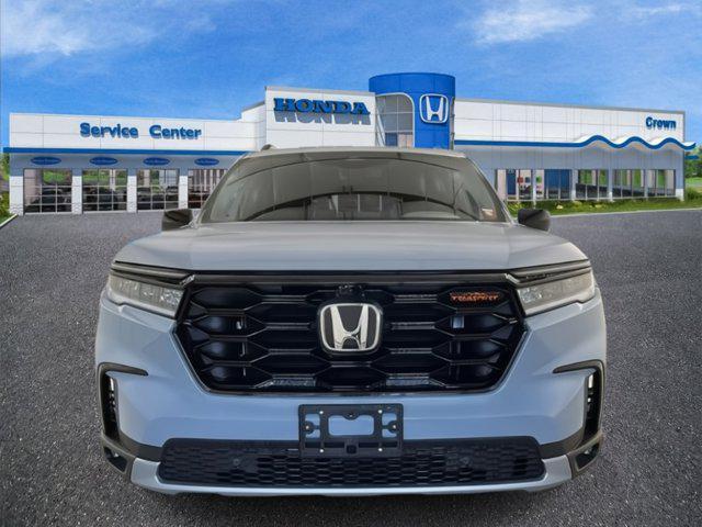 new 2025 Honda Pilot car, priced at $52,354