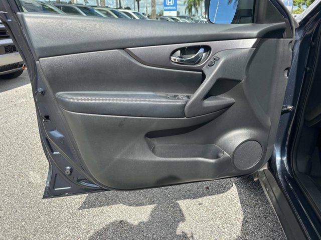used 2016 Nissan Rogue car, priced at $10,999