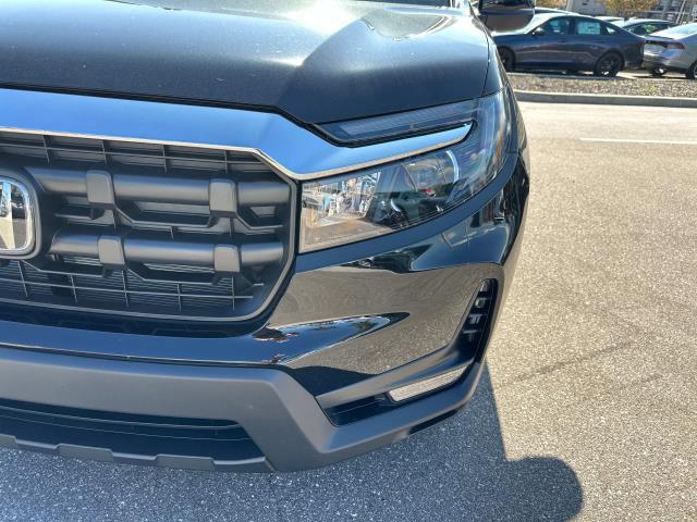 new 2025 Honda Ridgeline car, priced at $45,211