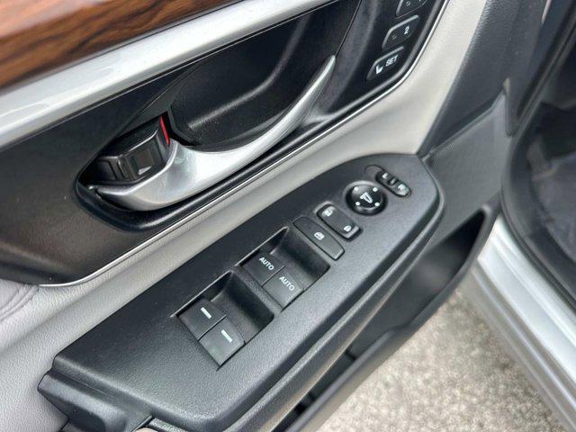 used 2022 Honda CR-V car, priced at $26,999
