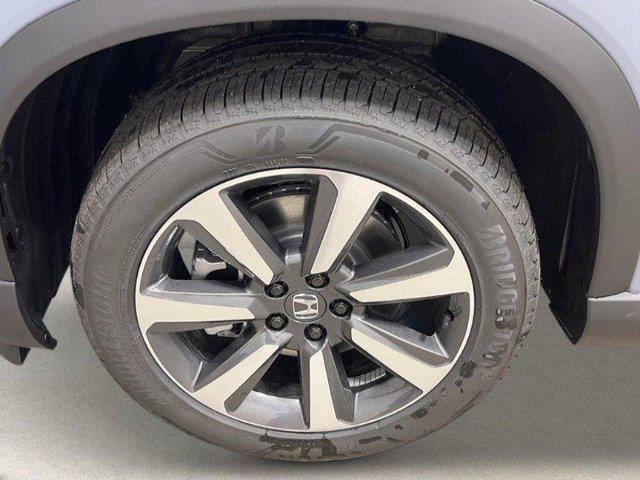 new 2025 Honda Pilot car, priced at $55,184