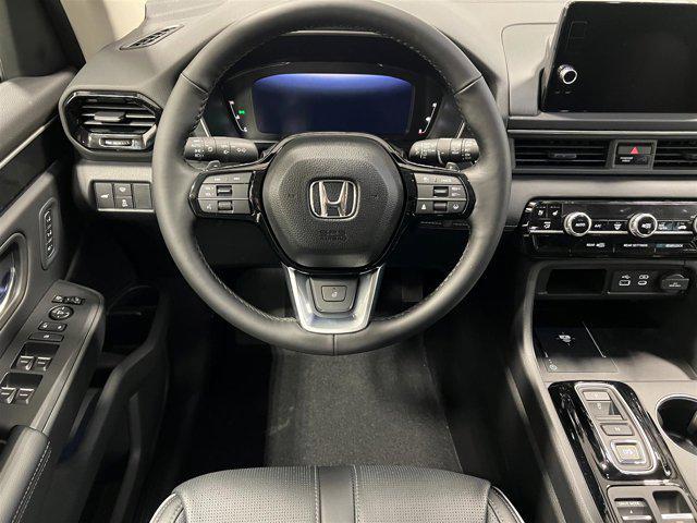new 2025 Honda Pilot car, priced at $55,184