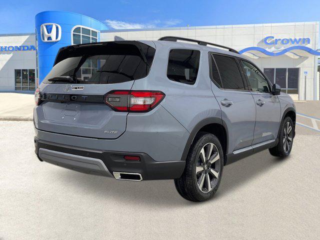 new 2025 Honda Pilot car, priced at $55,184
