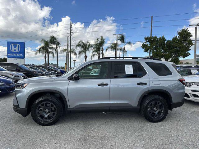 used 2025 Honda Pilot car, priced at $45,990