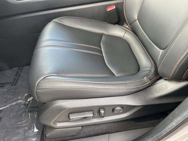 used 2025 Honda Pilot car, priced at $45,990