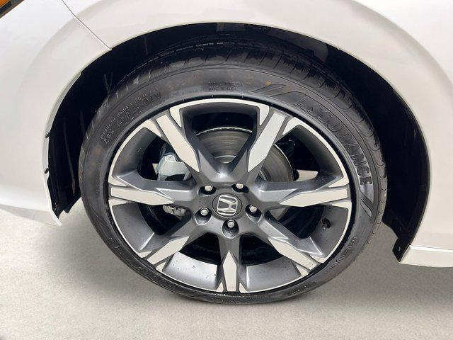 new 2025 Honda Civic Hybrid car, priced at $33,611
