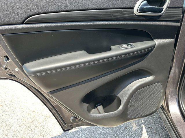 used 2021 Jeep Grand Cherokee car, priced at $22,844
