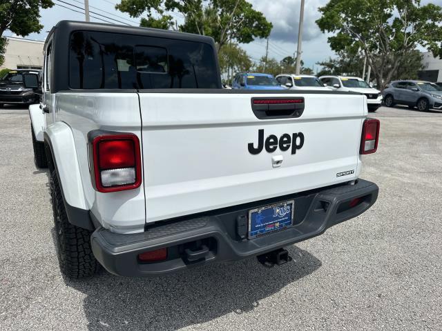 used 2021 Jeep Gladiator car, priced at $32,000