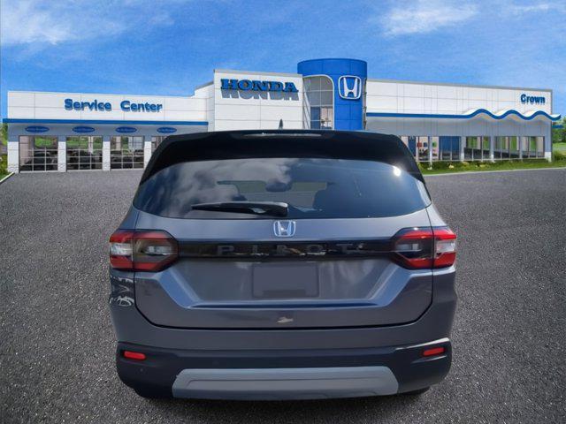 new 2025 Honda Pilot car, priced at $42,859