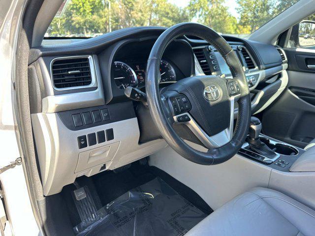 used 2016 Toyota Highlander car, priced at $15,500