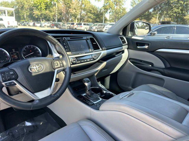 used 2016 Toyota Highlander car, priced at $15,500