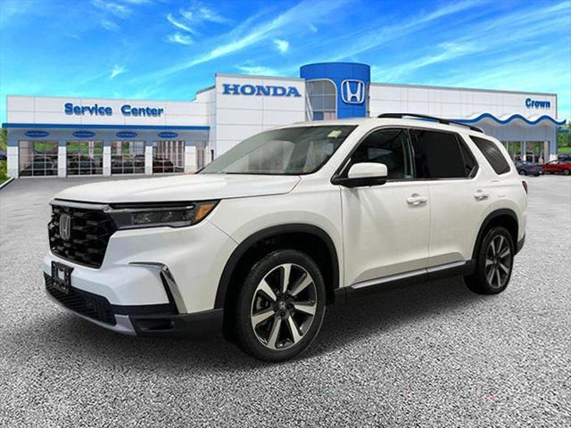 new 2025 Honda Pilot car, priced at $54,985