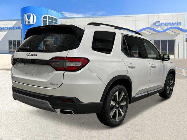 new 2025 Honda Pilot car, priced at $55,229
