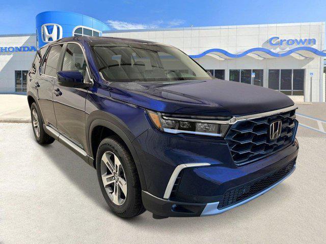new 2025 Honda Pilot car, priced at $44,844