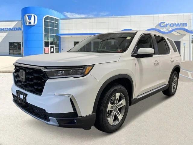 new 2025 Honda Pilot car, priced at $47,880