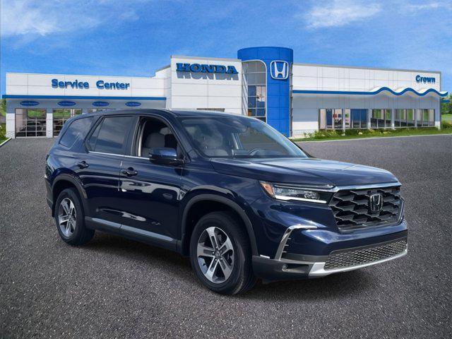 new 2025 Honda Pilot car, priced at $44,221