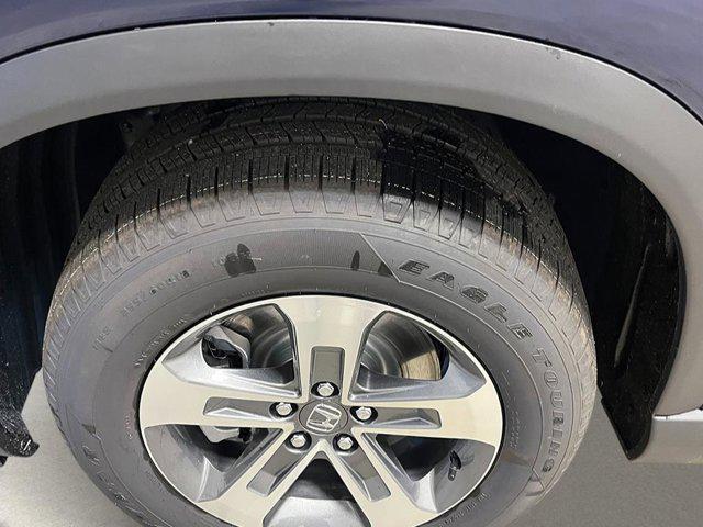 new 2025 Honda Pilot car, priced at $44,221