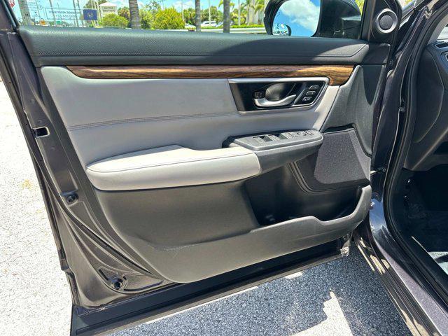 used 2017 Honda CR-V car, priced at $15,500