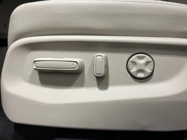 new 2026 Honda Odyssey car, priced at $43,237