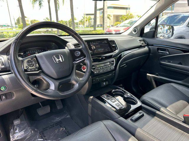 used 2020 Honda Pilot car, priced at $27,999